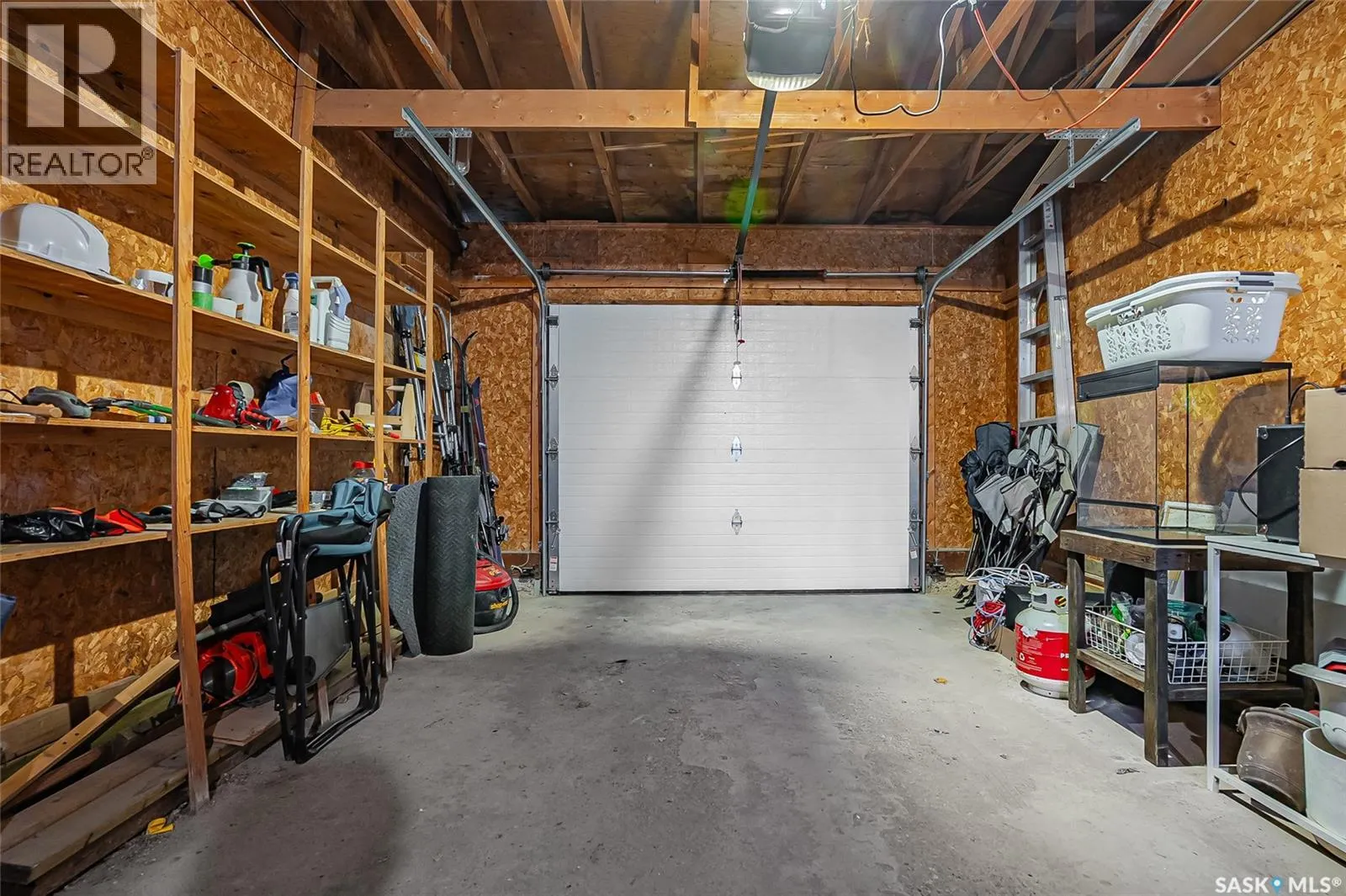 258 Assiniboine DRIVE