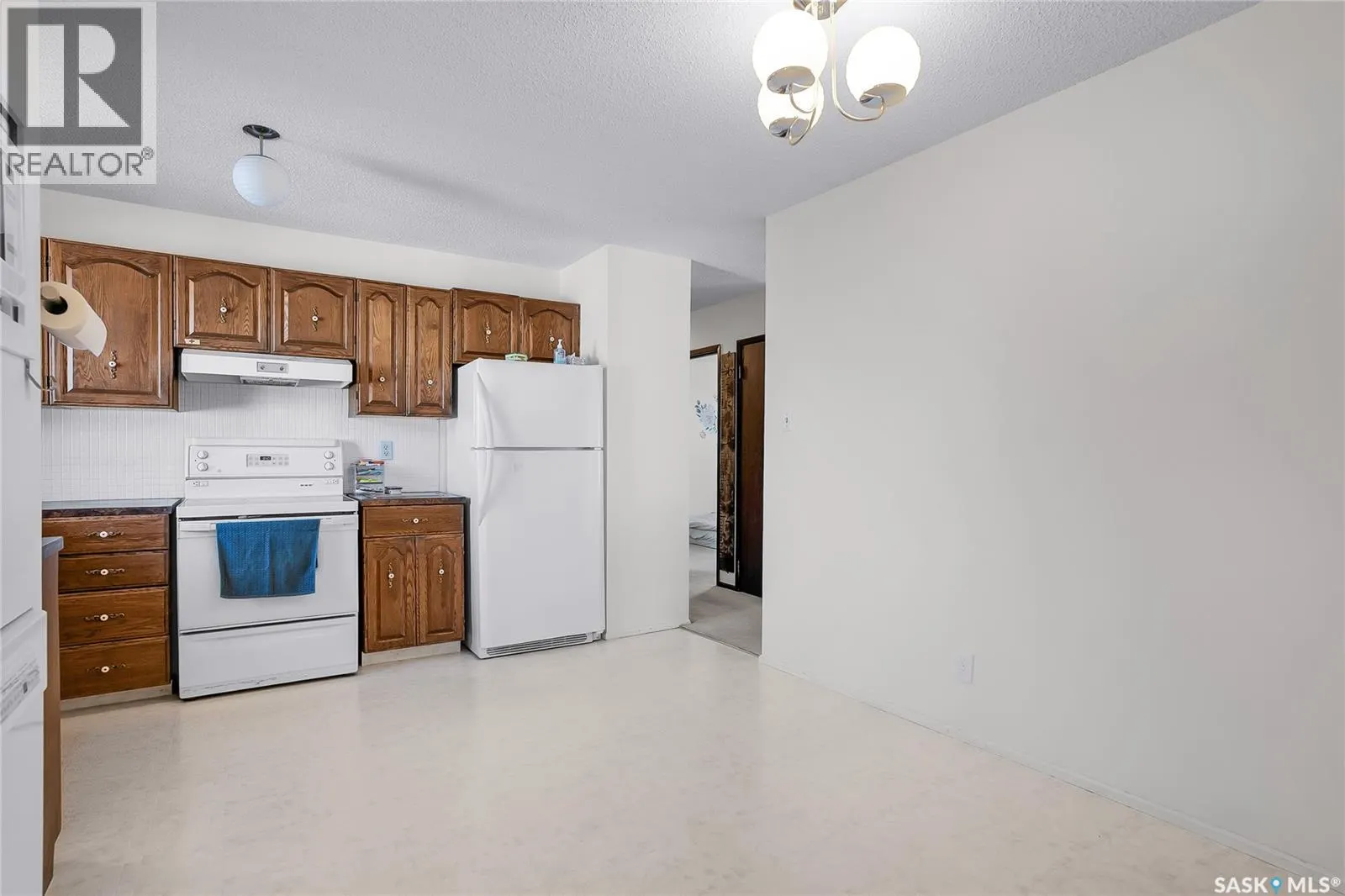 202 Begg CRESCENT