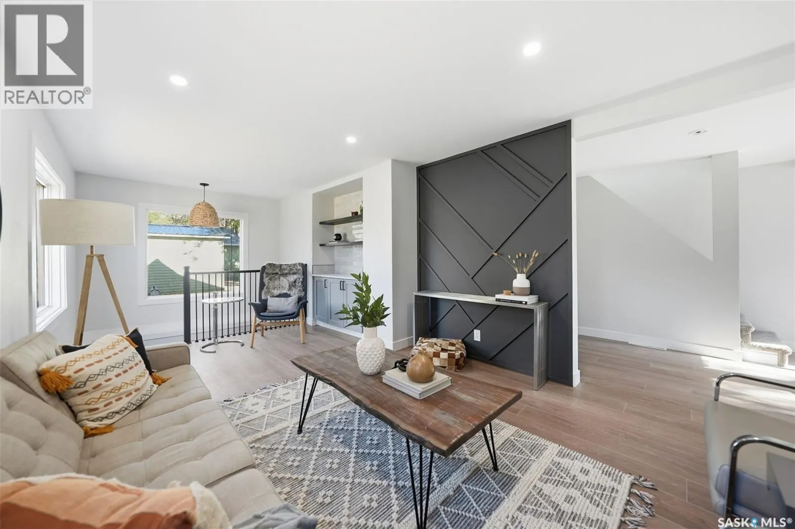 622 31st STREET W