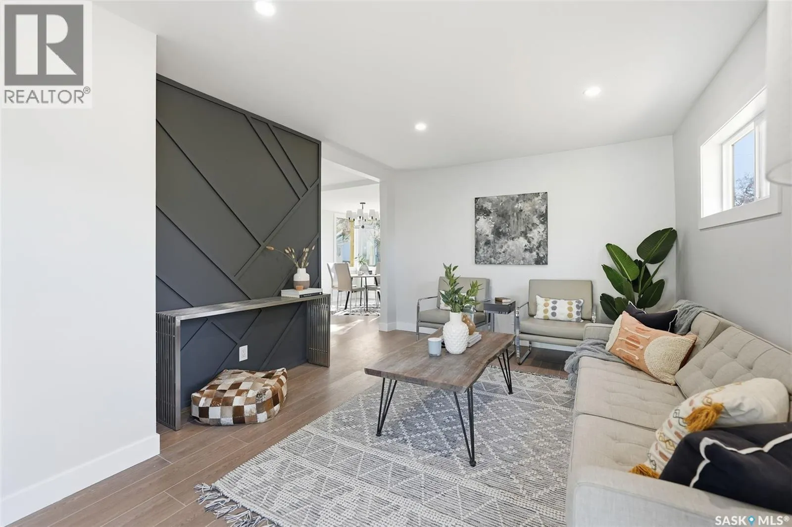 622 31st STREET W