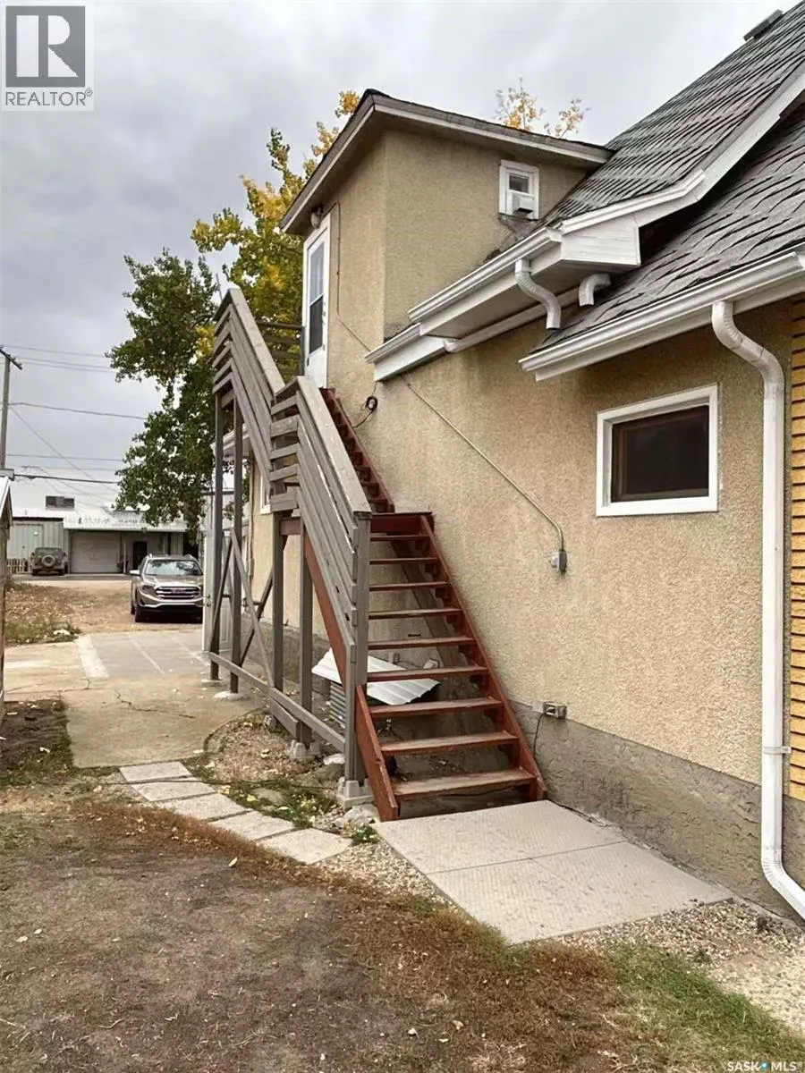 375 Fairford STREET W