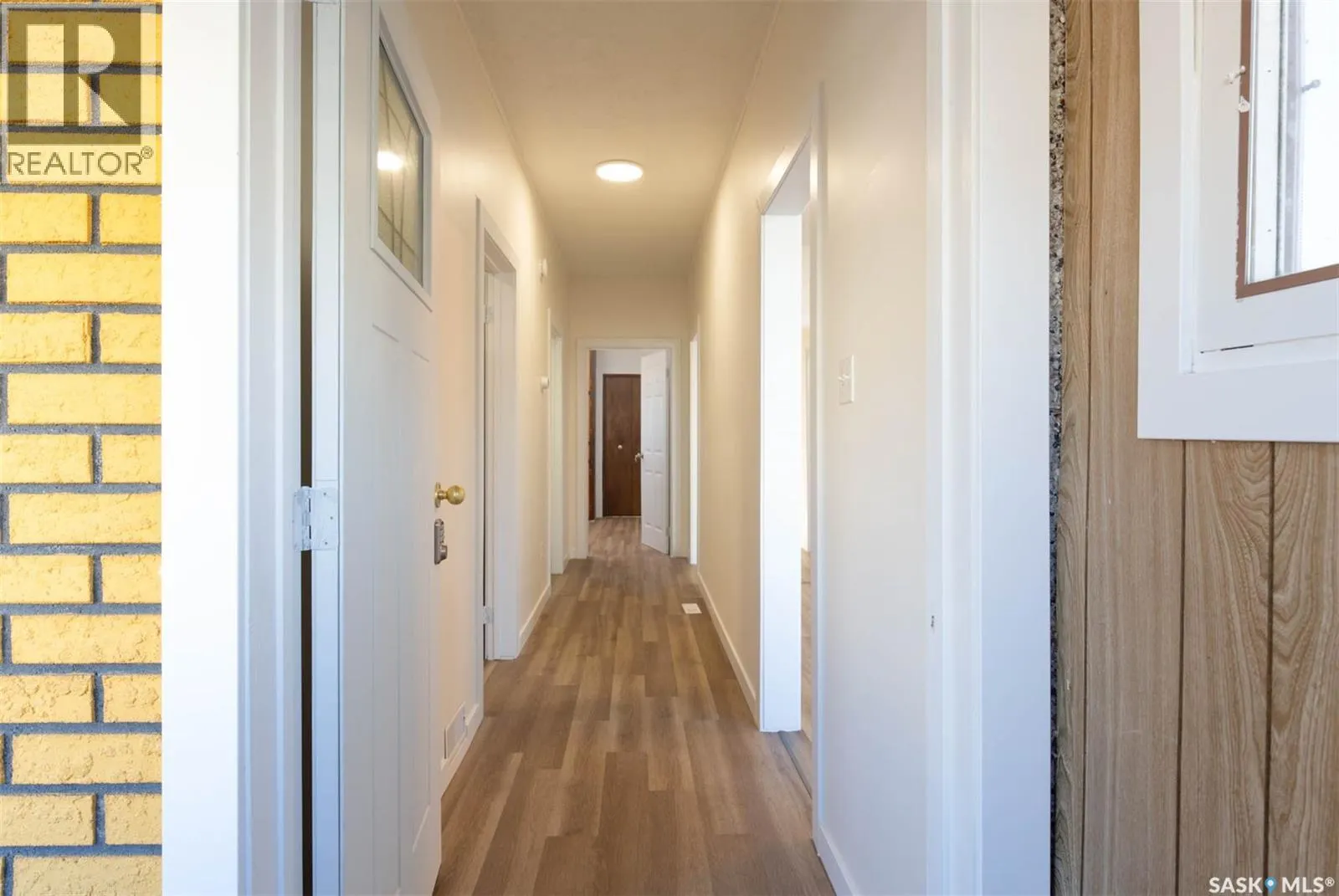 375 Fairford STREET W