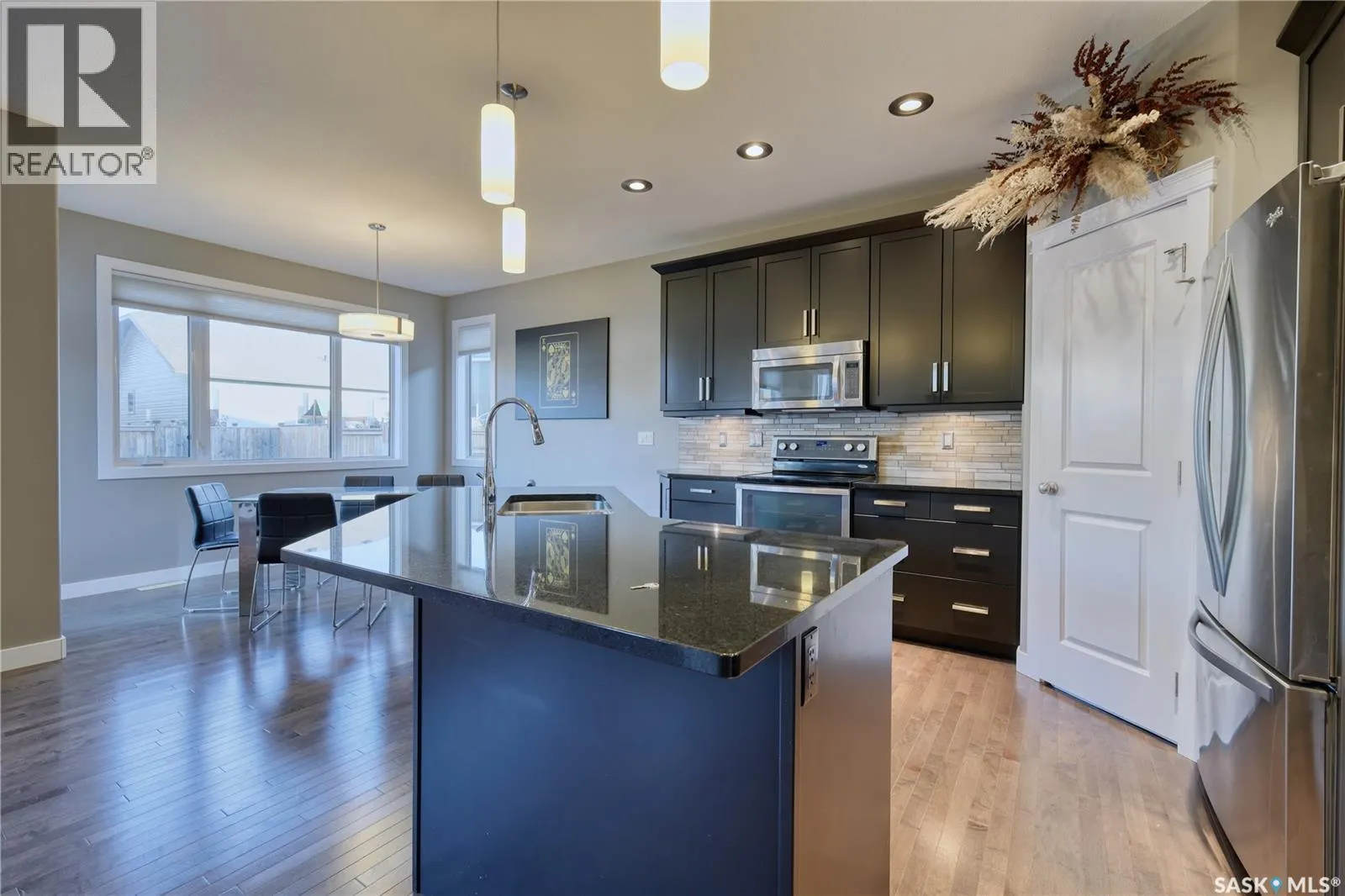 946 Pringle COVE
