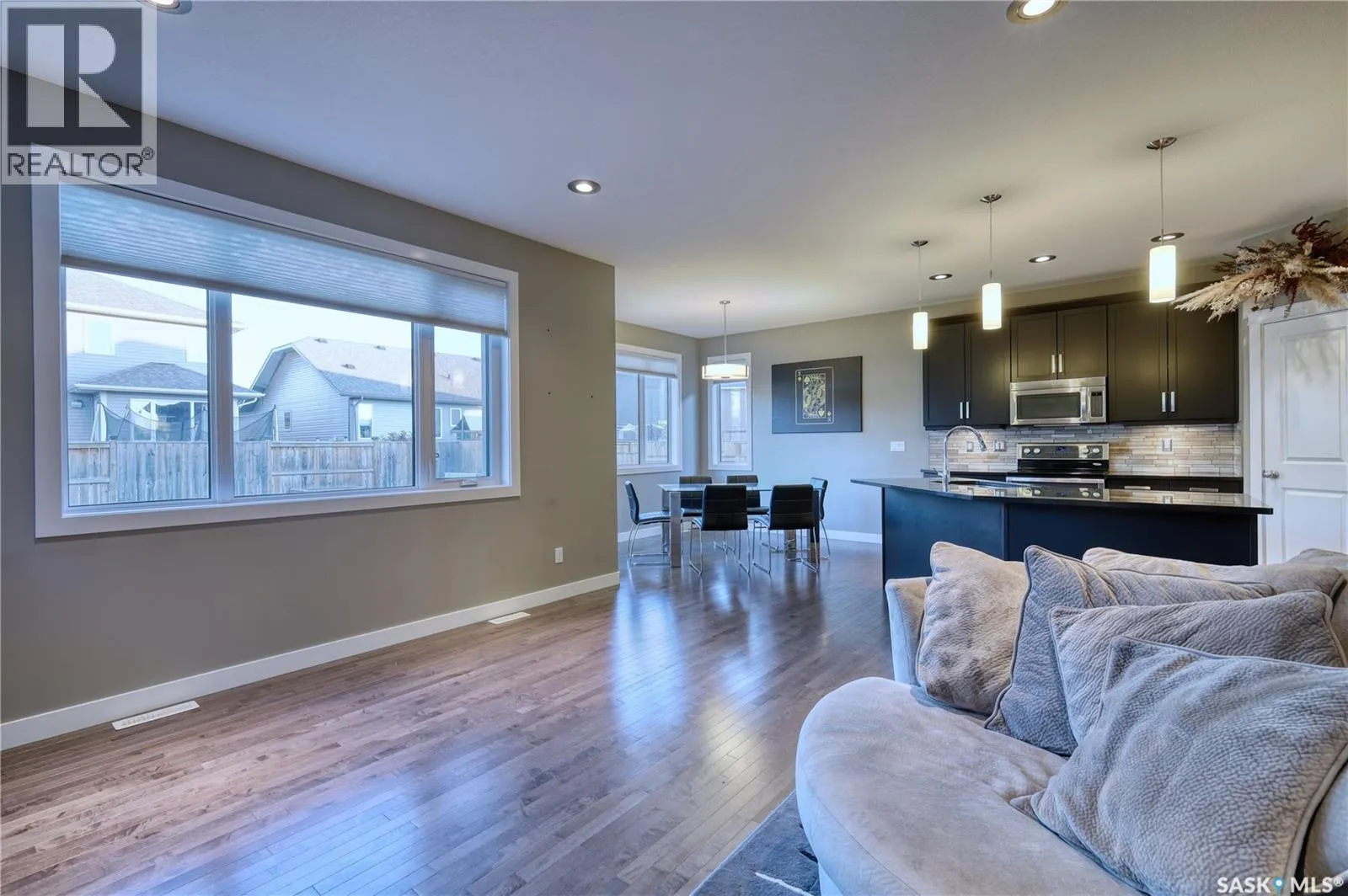 946 Pringle COVE