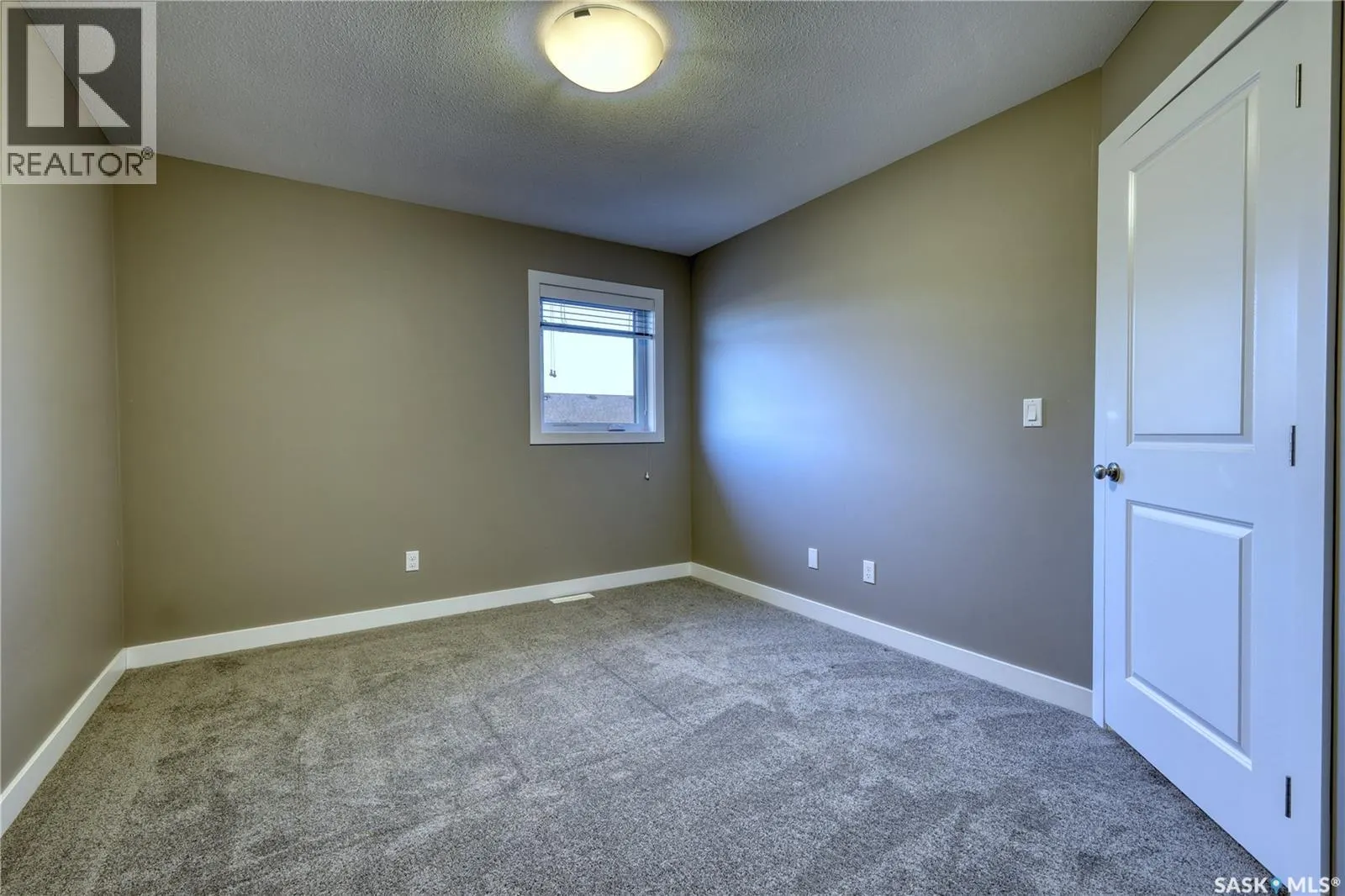 946 Pringle COVE