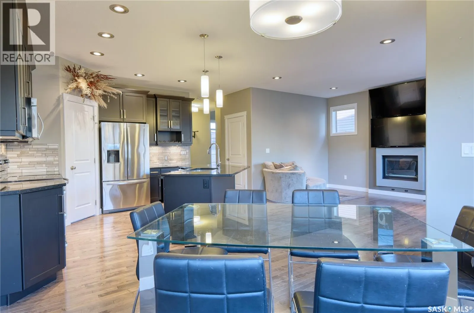 946 Pringle COVE