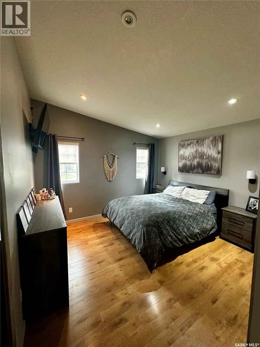 19 McKinnon BAY
