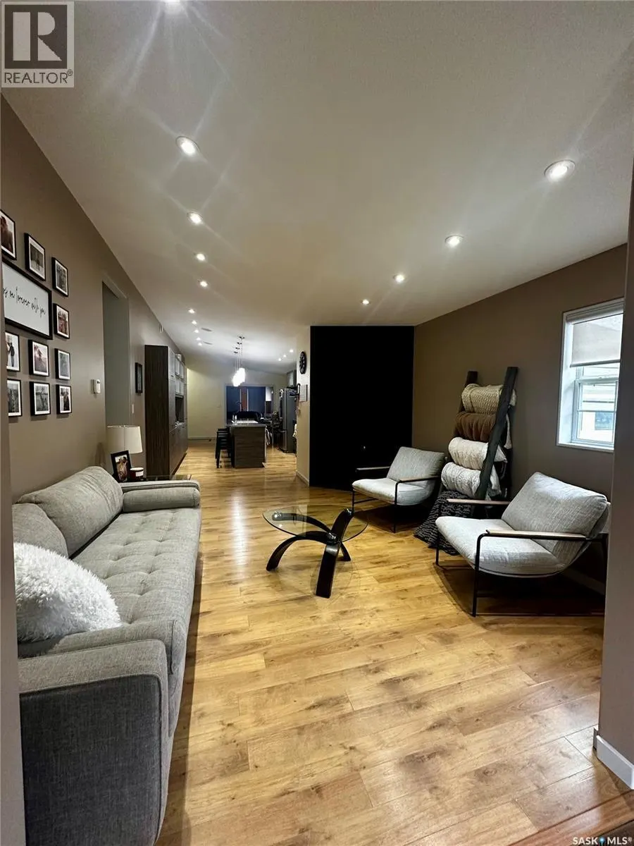 19 McKinnon BAY