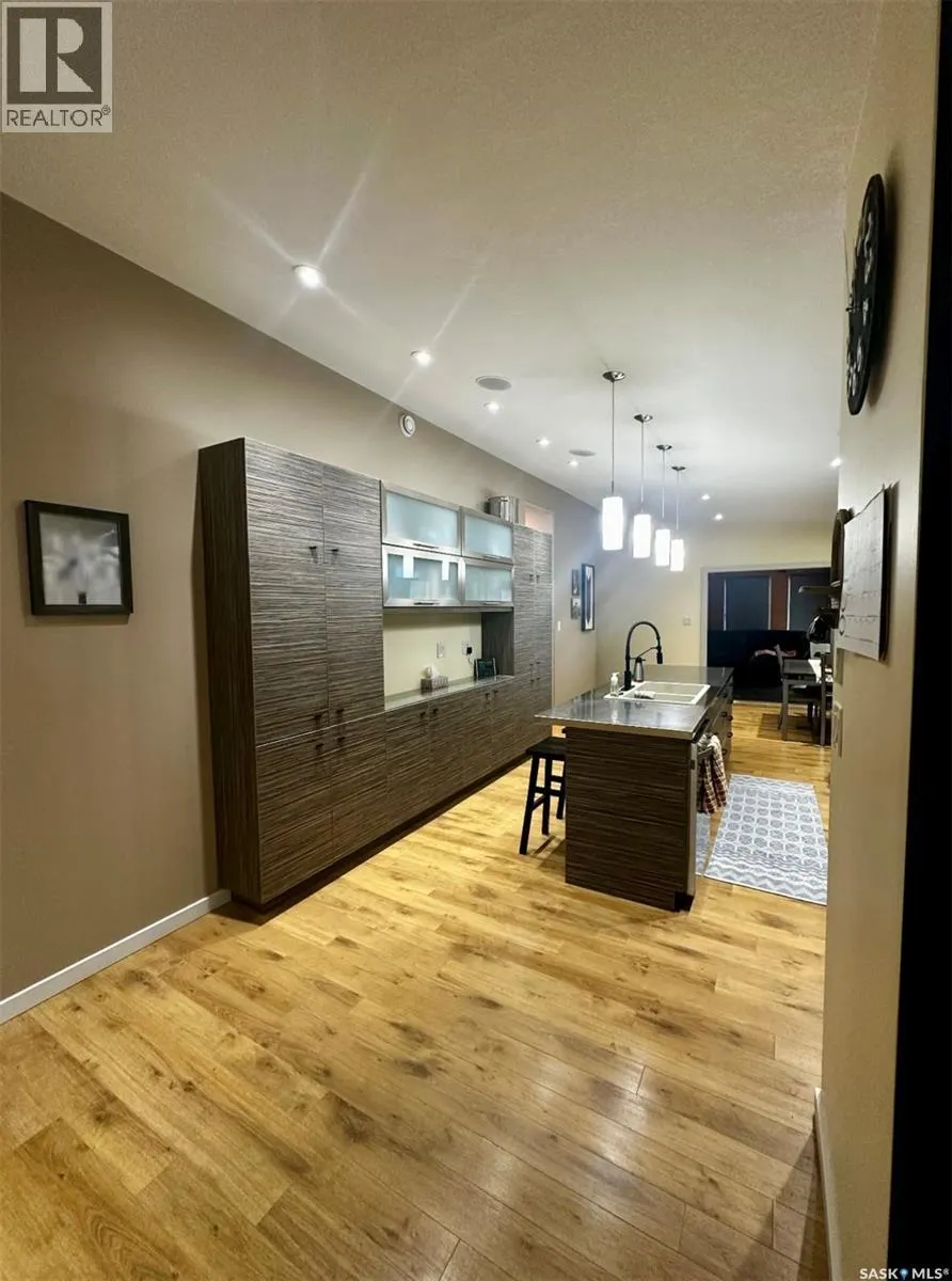 19 McKinnon BAY
