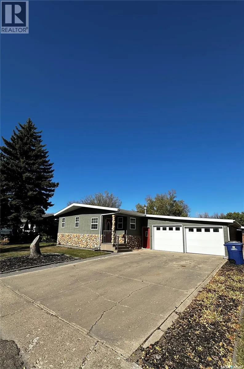 19 McKinnon BAY