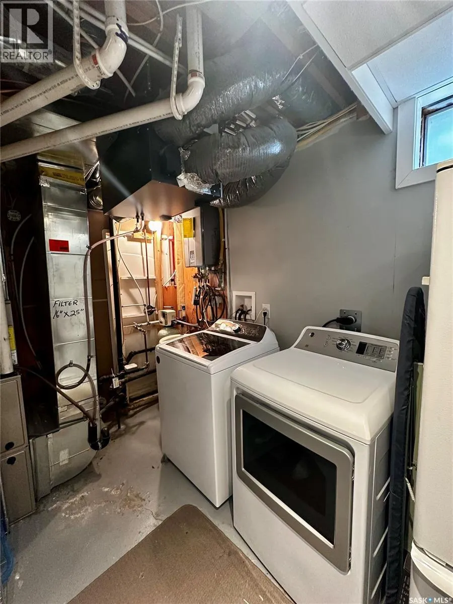 19 McKinnon BAY