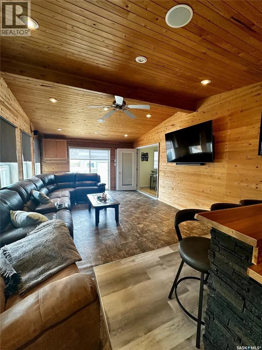 19 McKinnon BAY