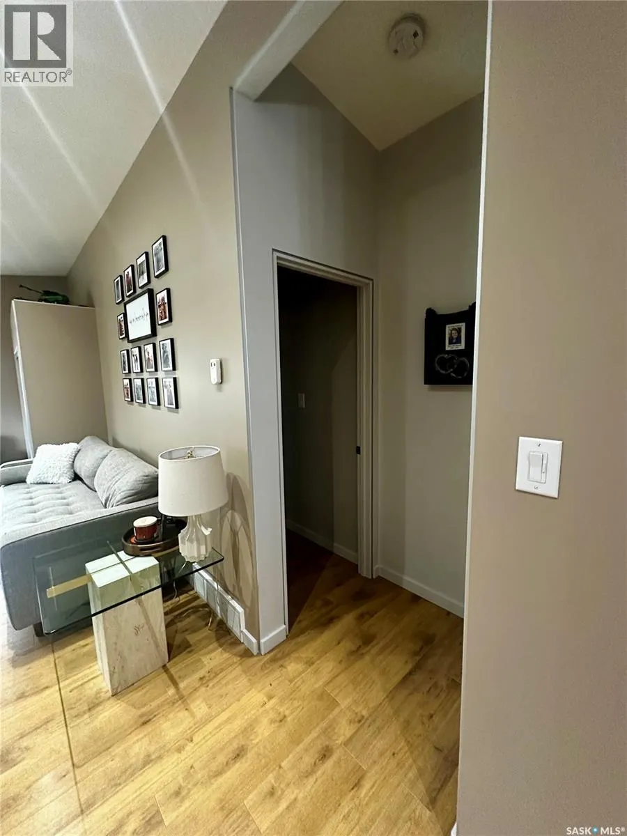 19 McKinnon BAY
