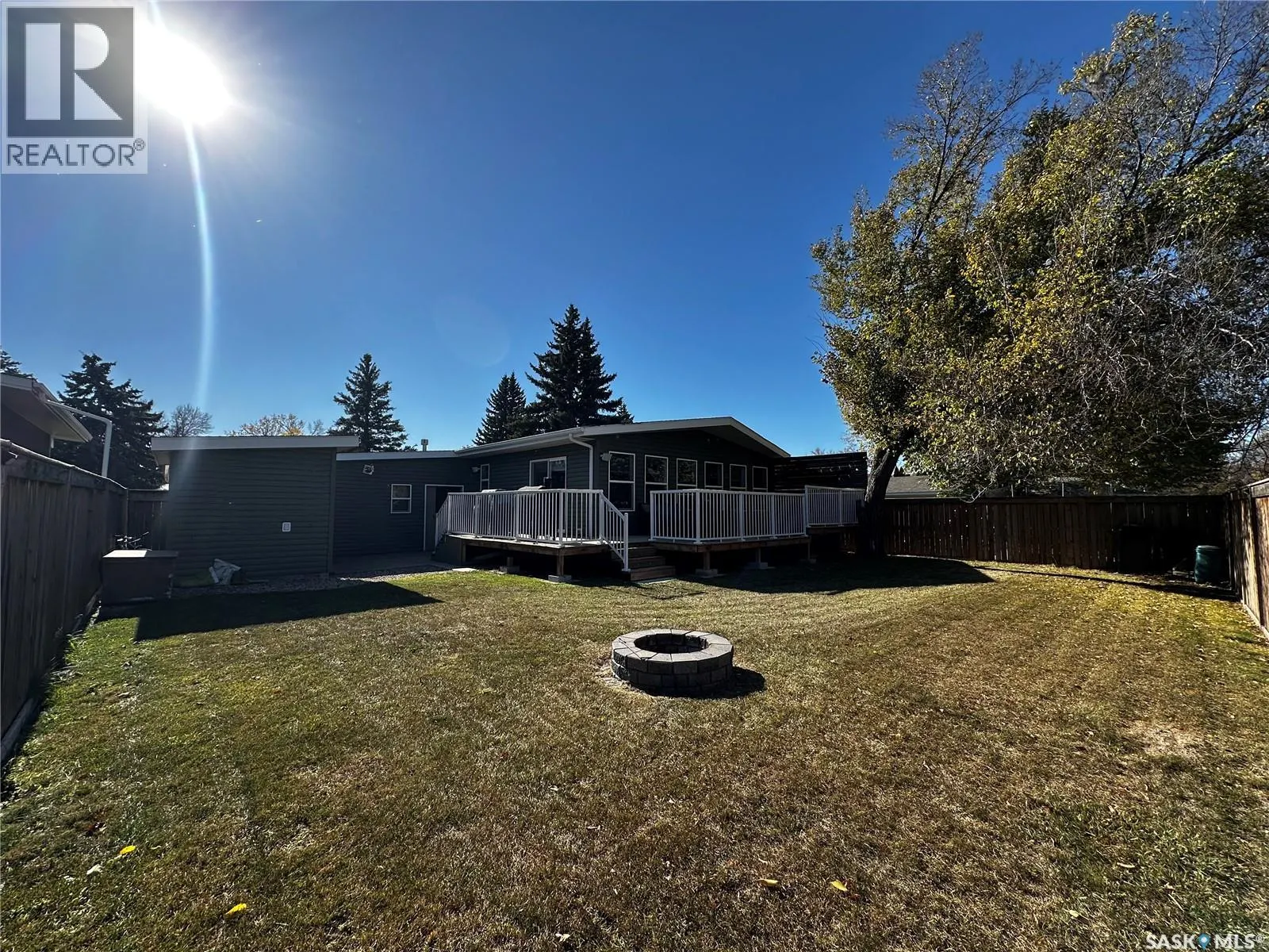 19 McKinnon BAY