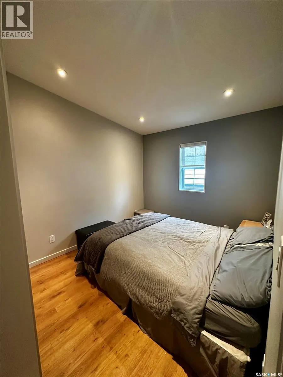 19 McKinnon BAY