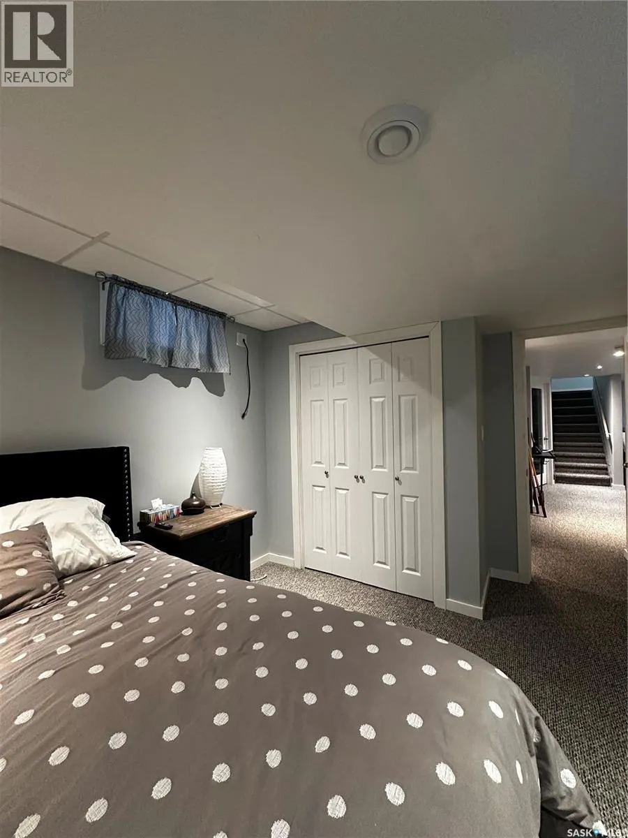 19 McKinnon BAY