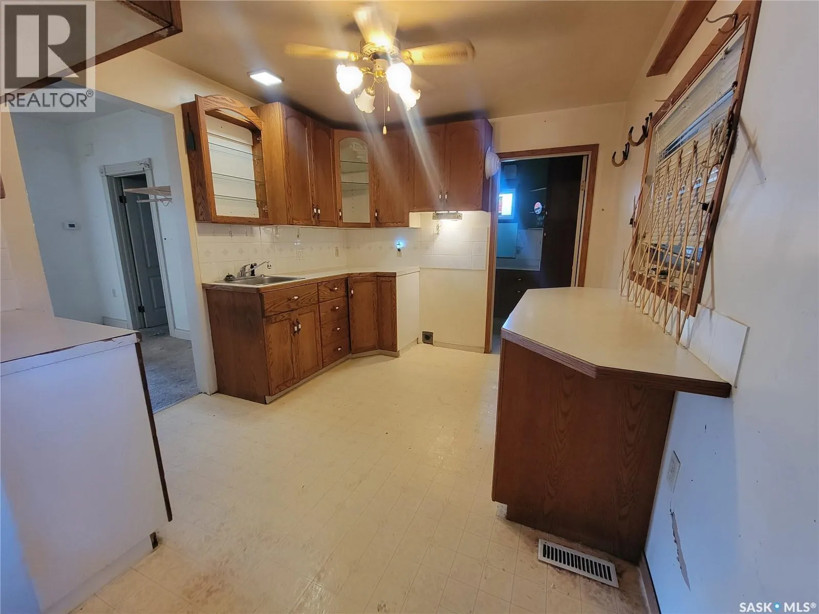 242 27th STREET