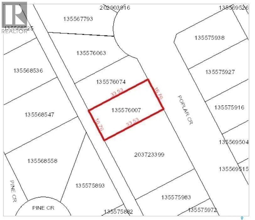 17 White Poplar CRESCENT