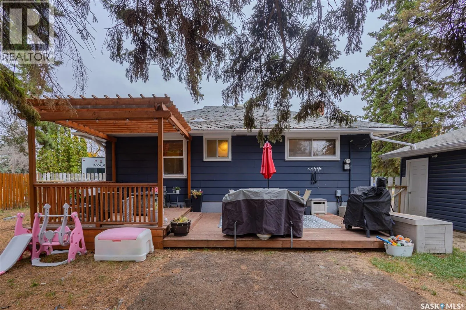 1205 Lancaster BOULEVARD