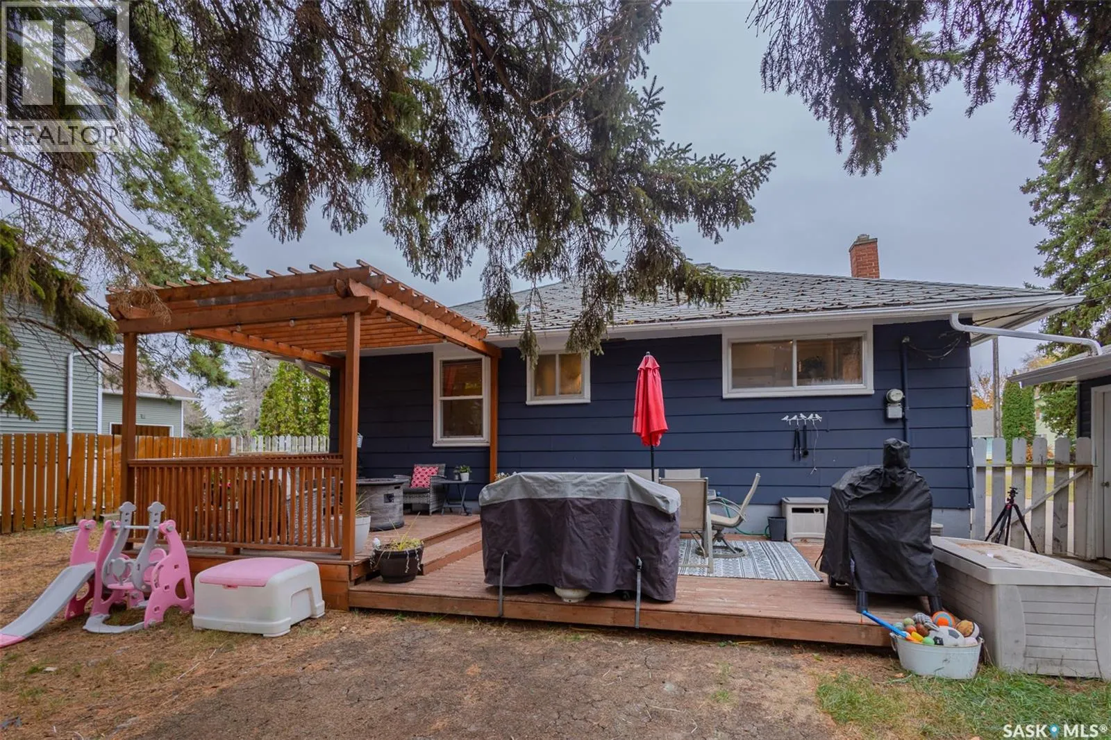 1205 Lancaster BOULEVARD