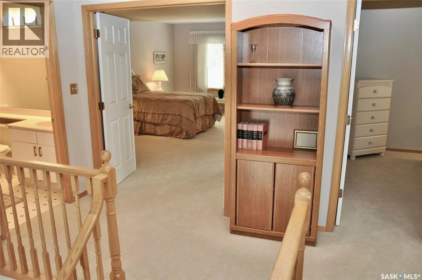 1402 415 Heritage CRESCENT