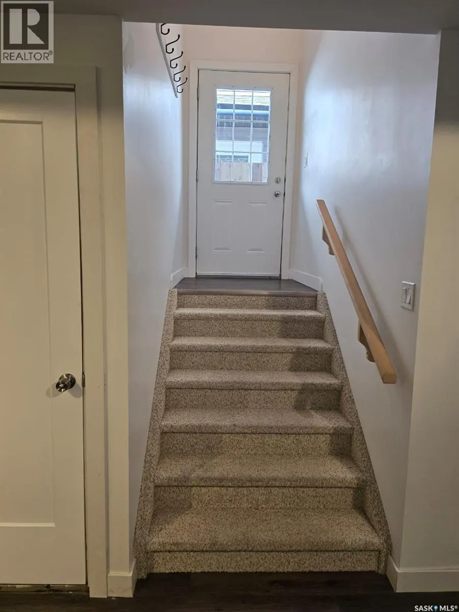 130 Wyant LANE