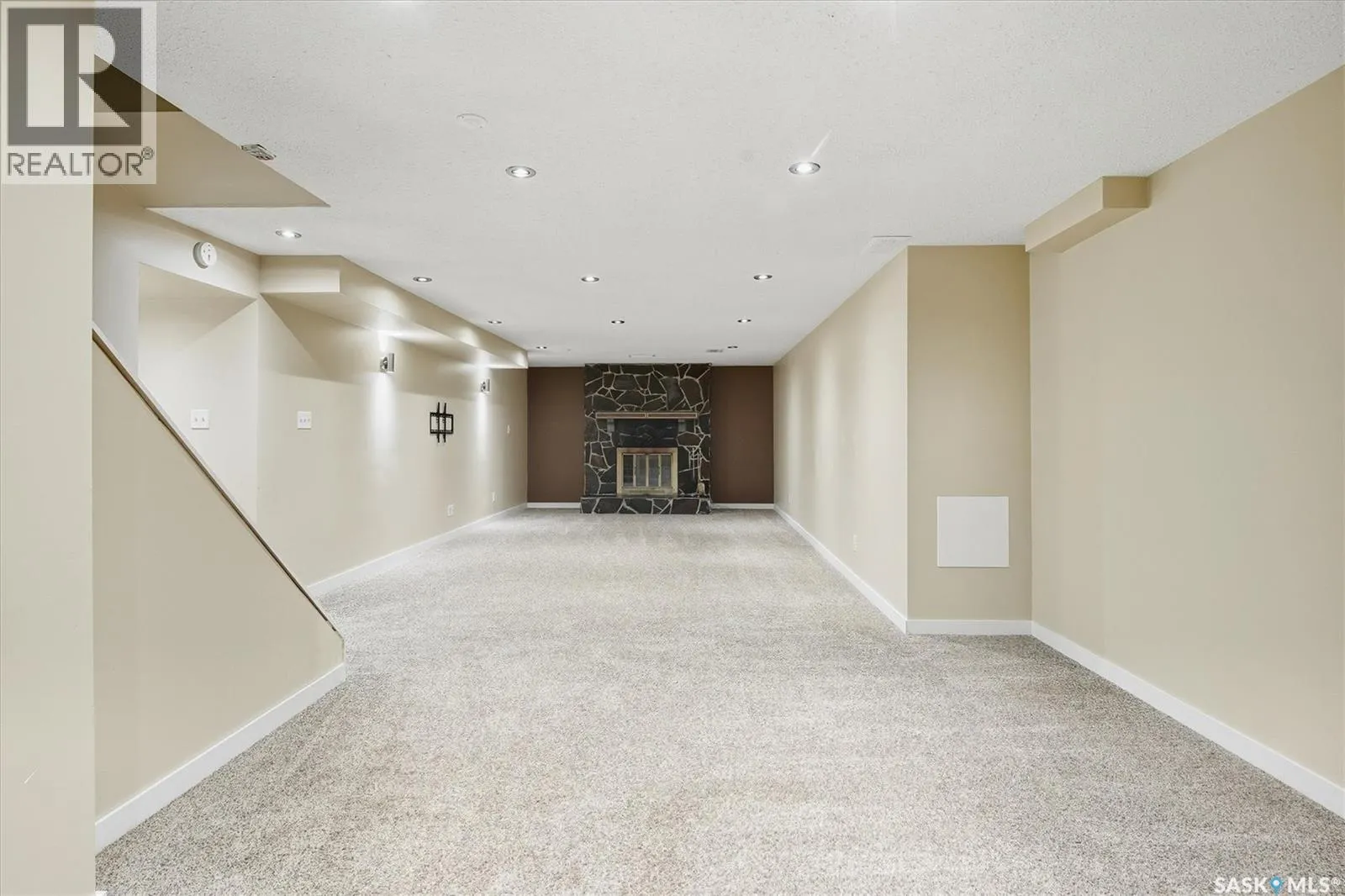 317 Fisher CRESCENT