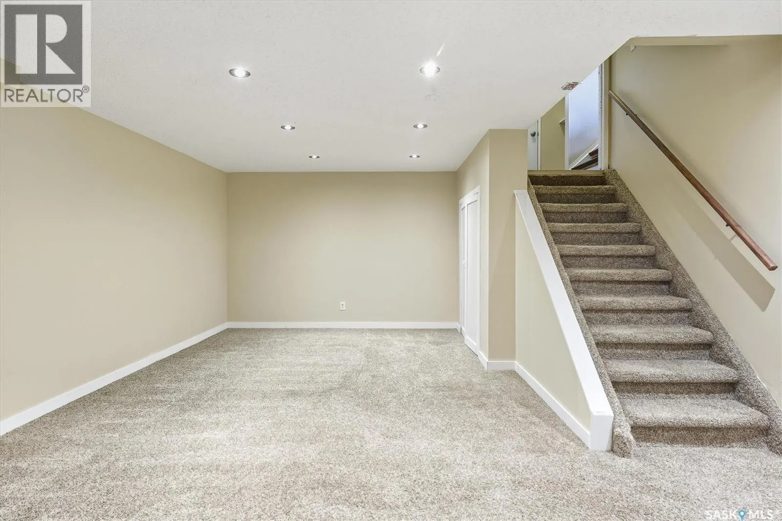 317 Fisher CRESCENT