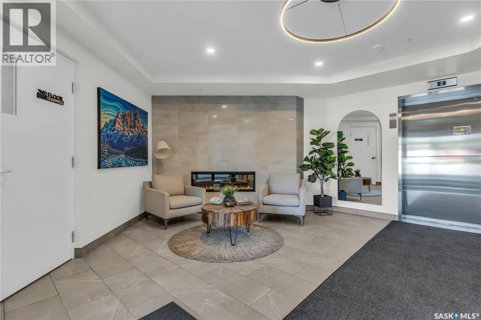 201 3581 Evans COURT