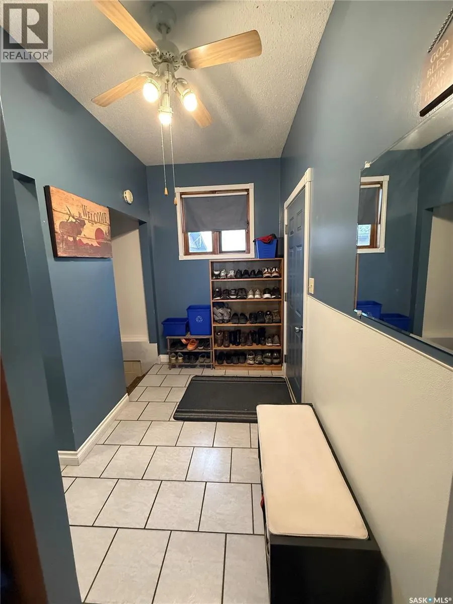 695 Elevator ROAD