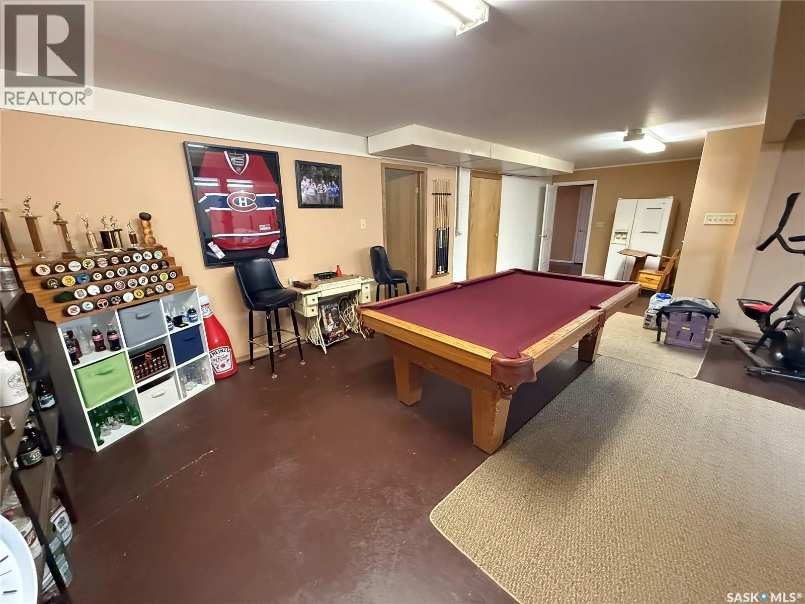 695 Elevator ROAD