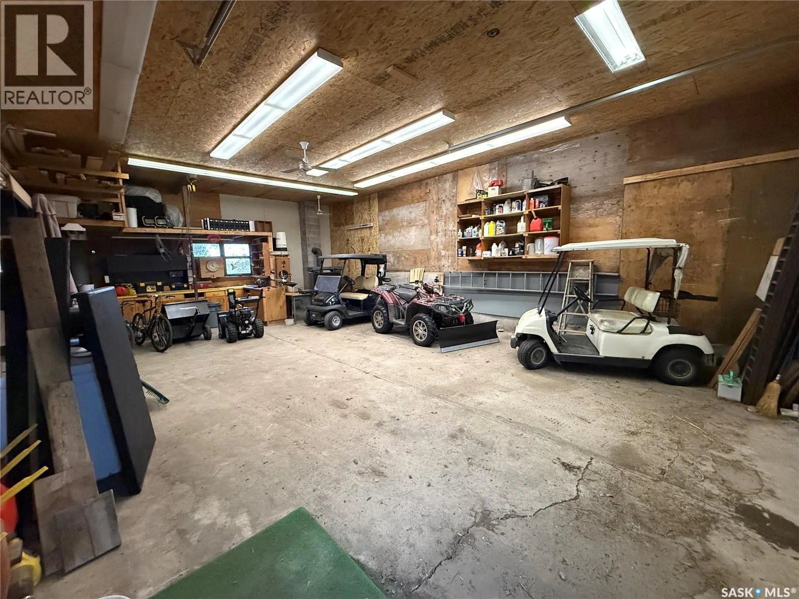 695 Elevator ROAD