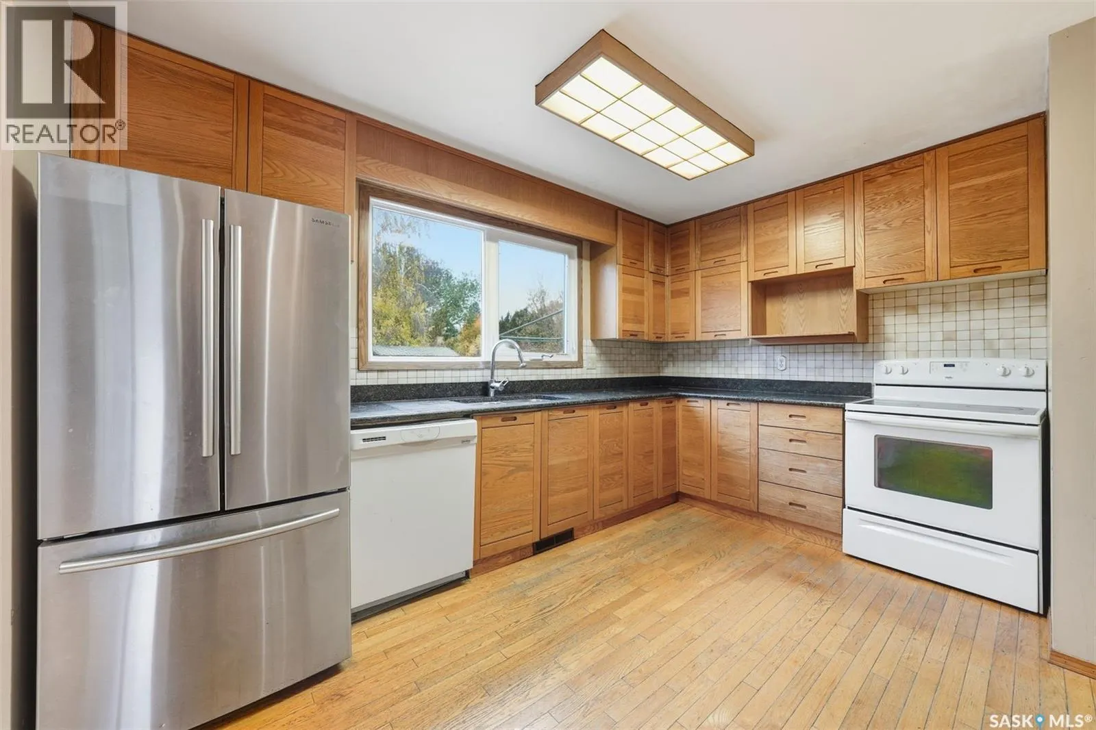 317 Anderson CRESCENT