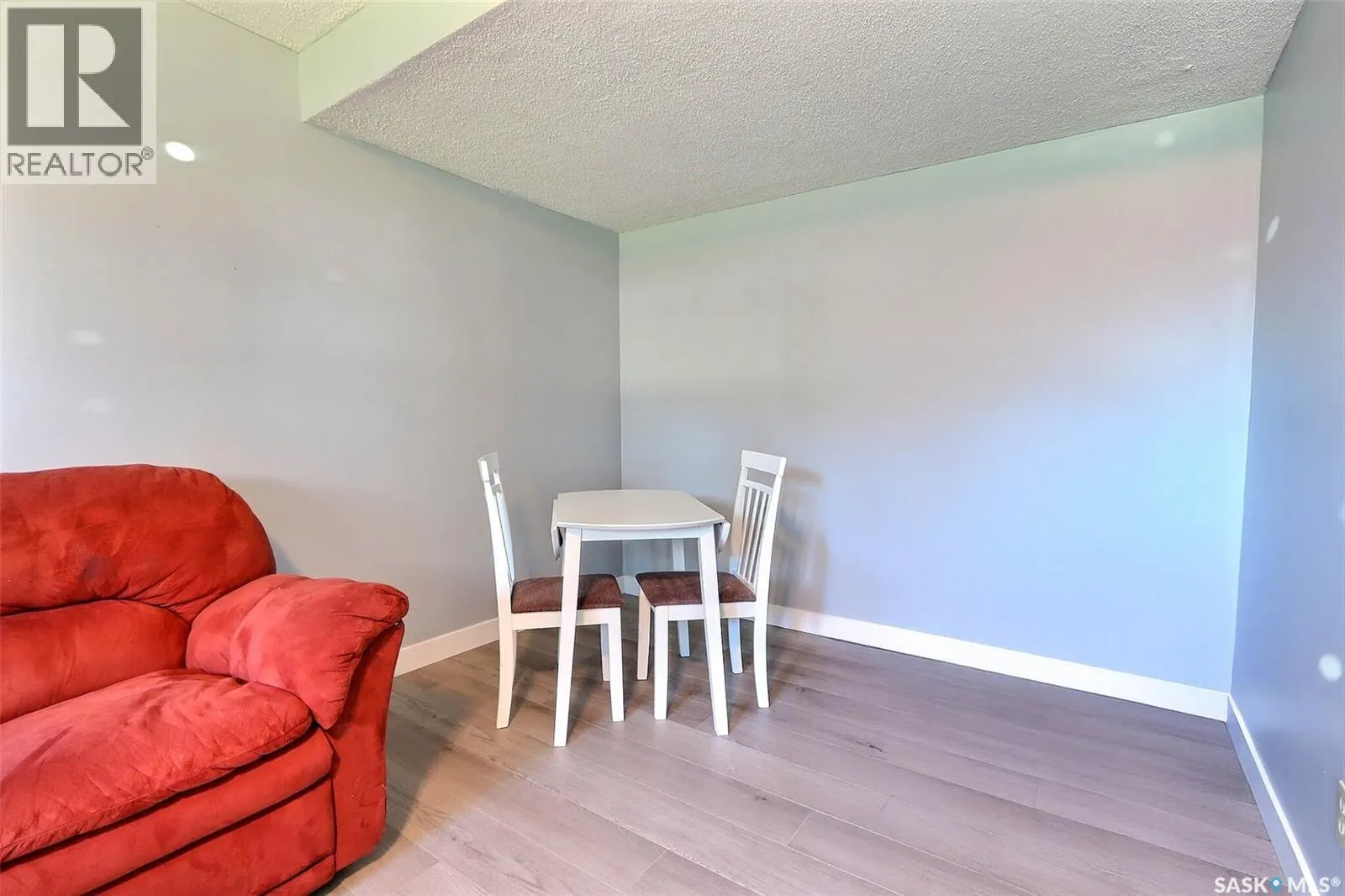 1661 Olive Diefenbaker DRIVE