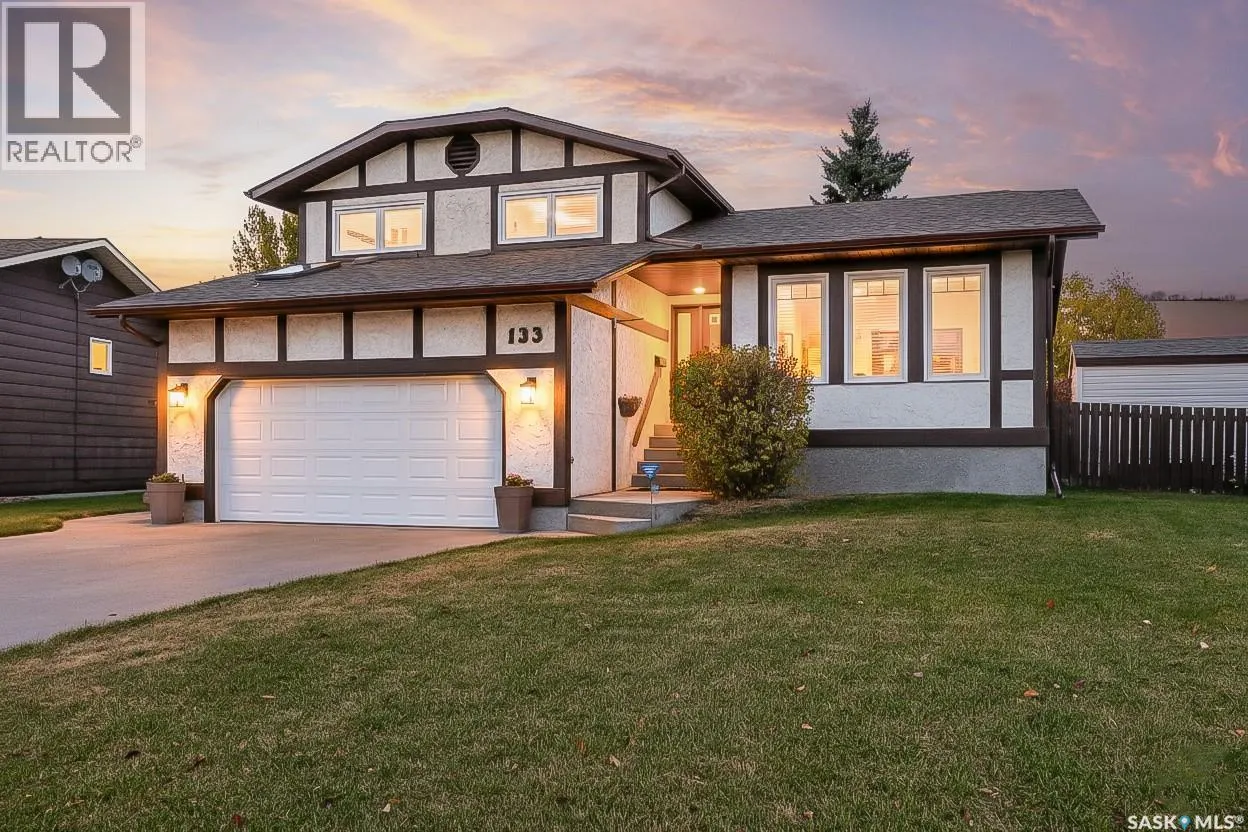 133 Wood Lily DRIVE