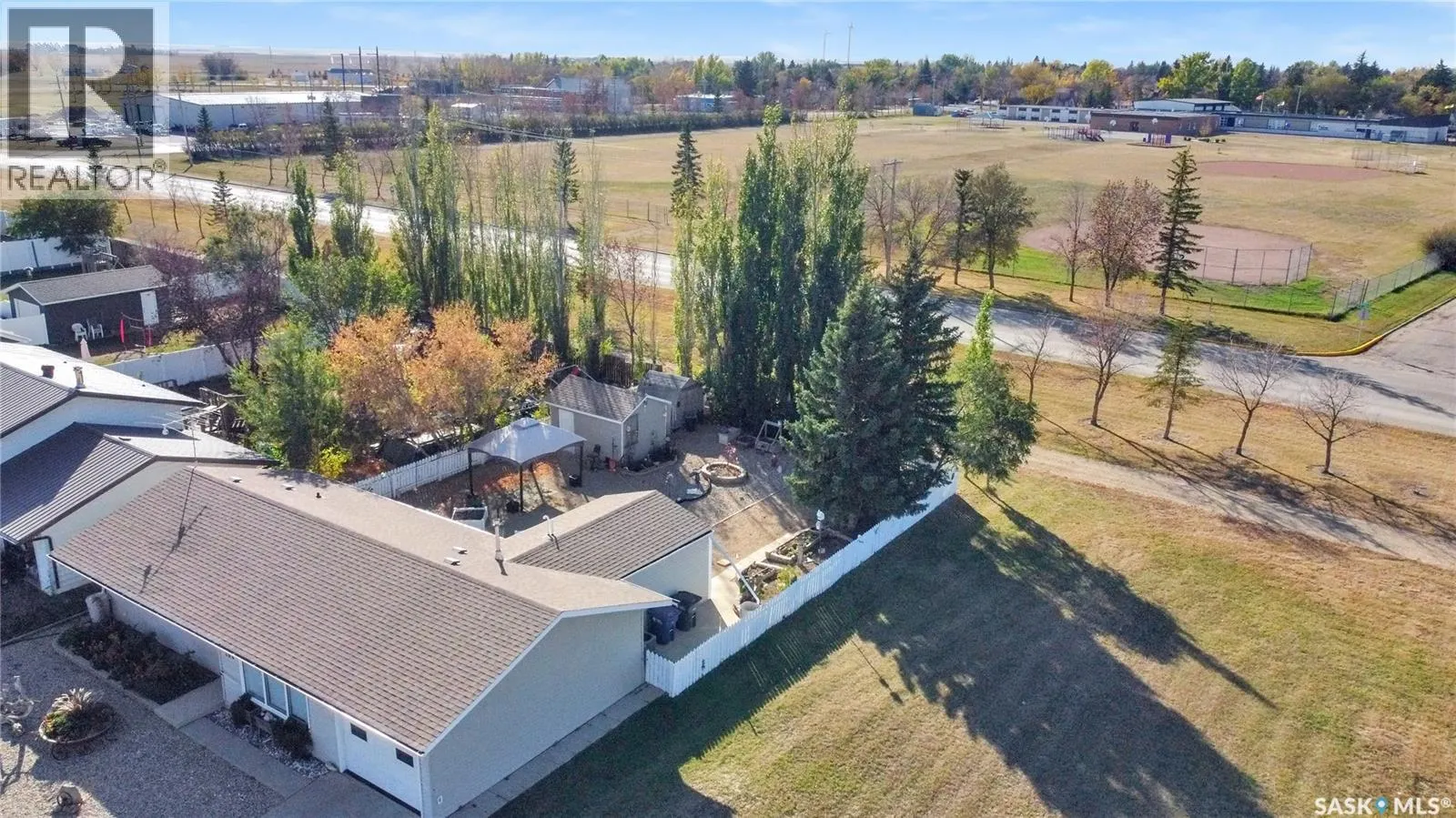 704 Leeville DRIVE