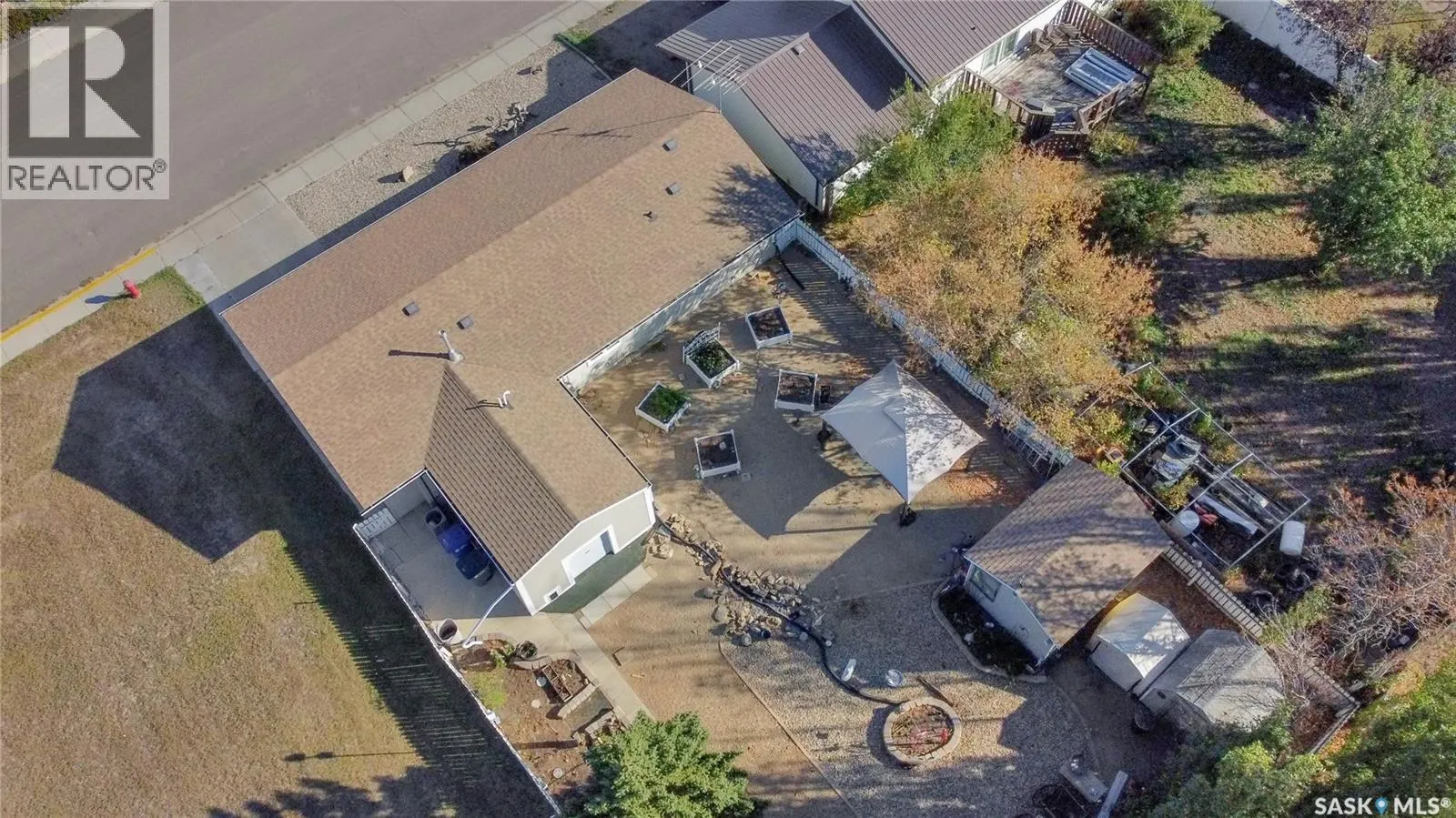 704 Leeville DRIVE