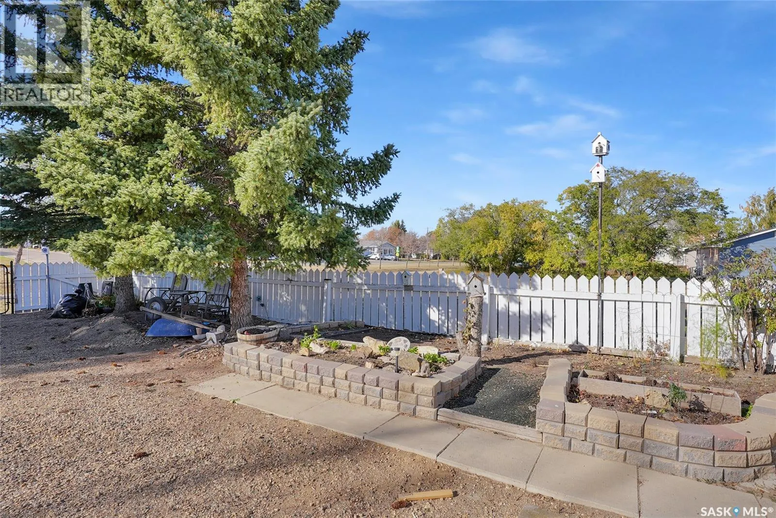 704 Leeville DRIVE