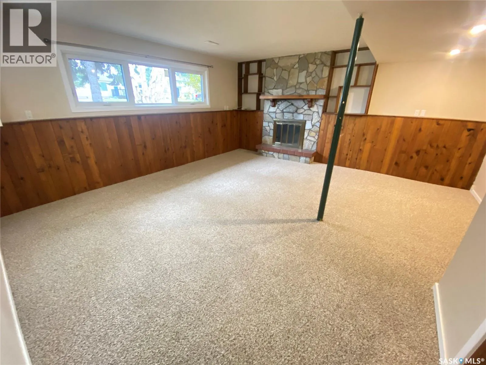 46 Clarewood CRESCENT