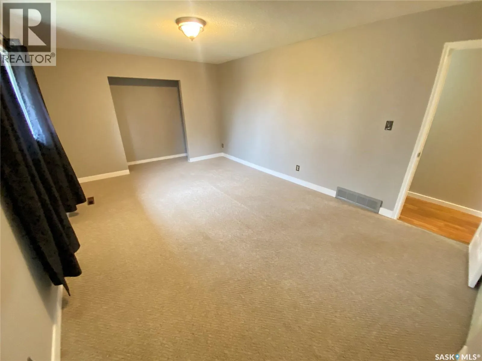 46 Clarewood CRESCENT
