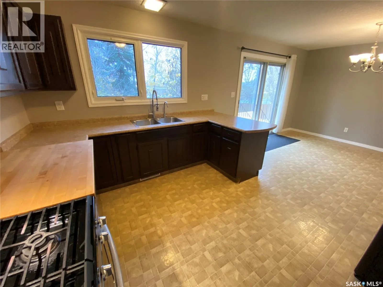 46 Clarewood CRESCENT