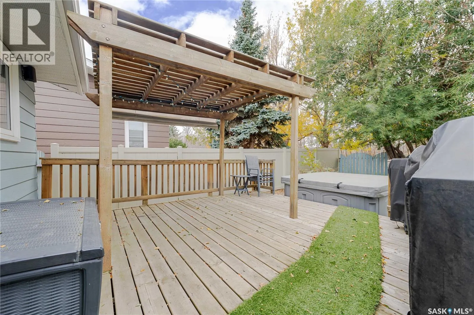 41 Taylor CRESCENT