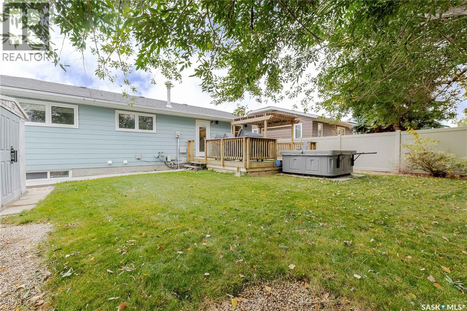 41 Taylor CRESCENT