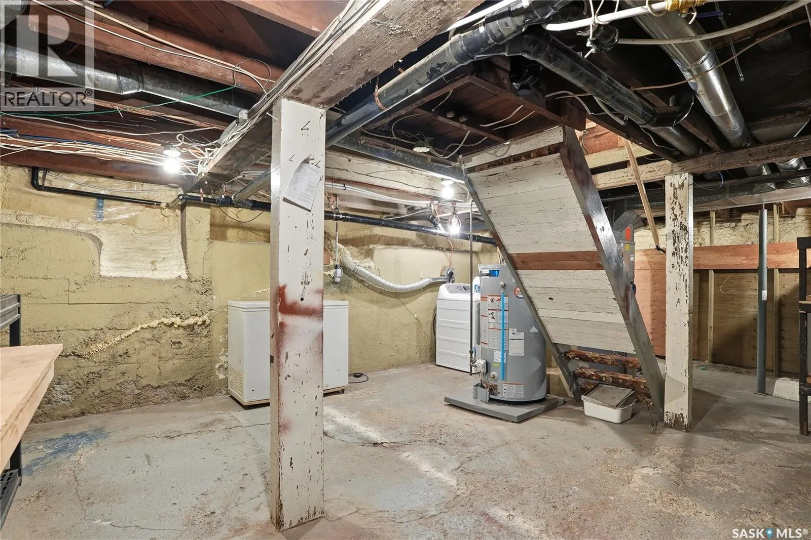 2023 20th STREET W