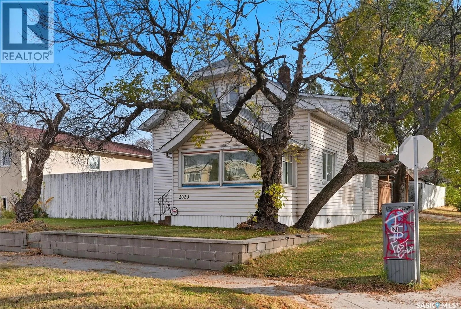 2023 20th STREET W