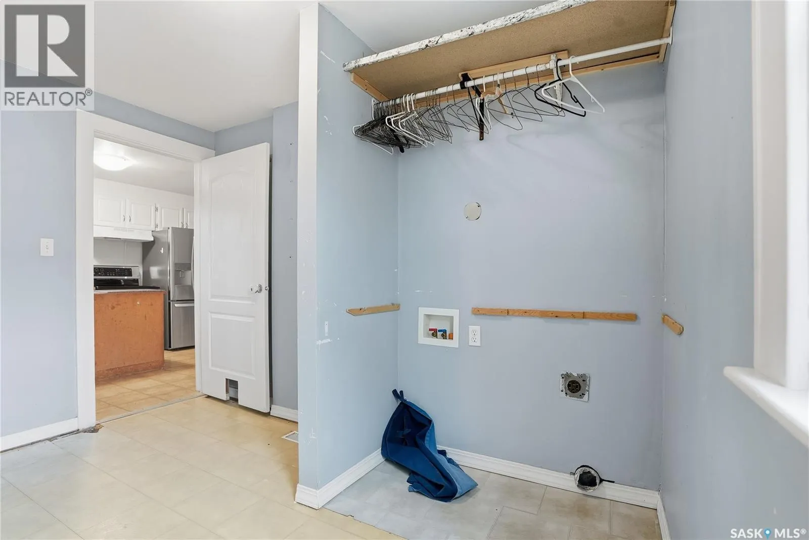 2023 20th STREET W