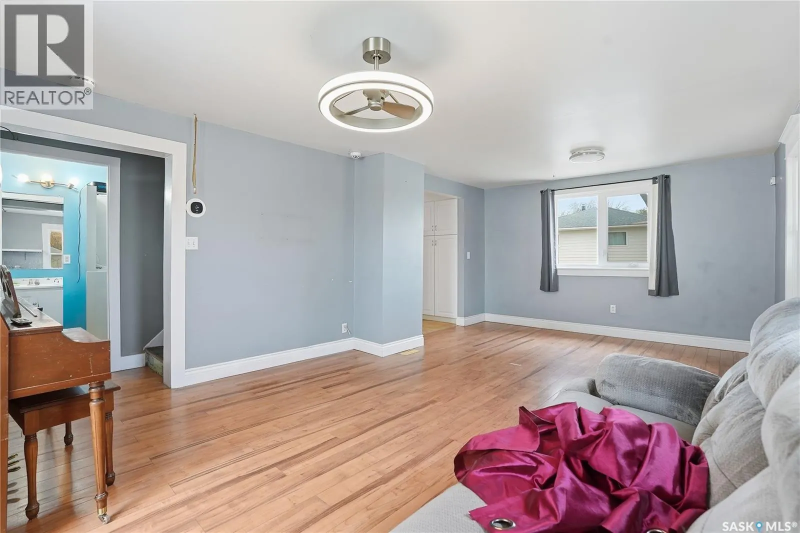 2023 20th STREET W