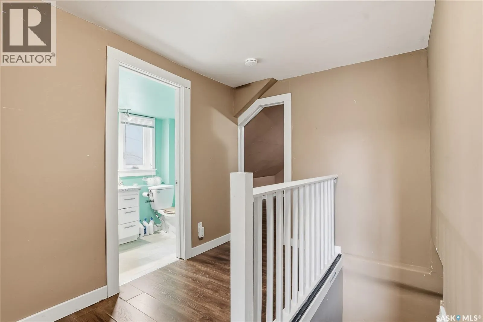2023 20th STREET W