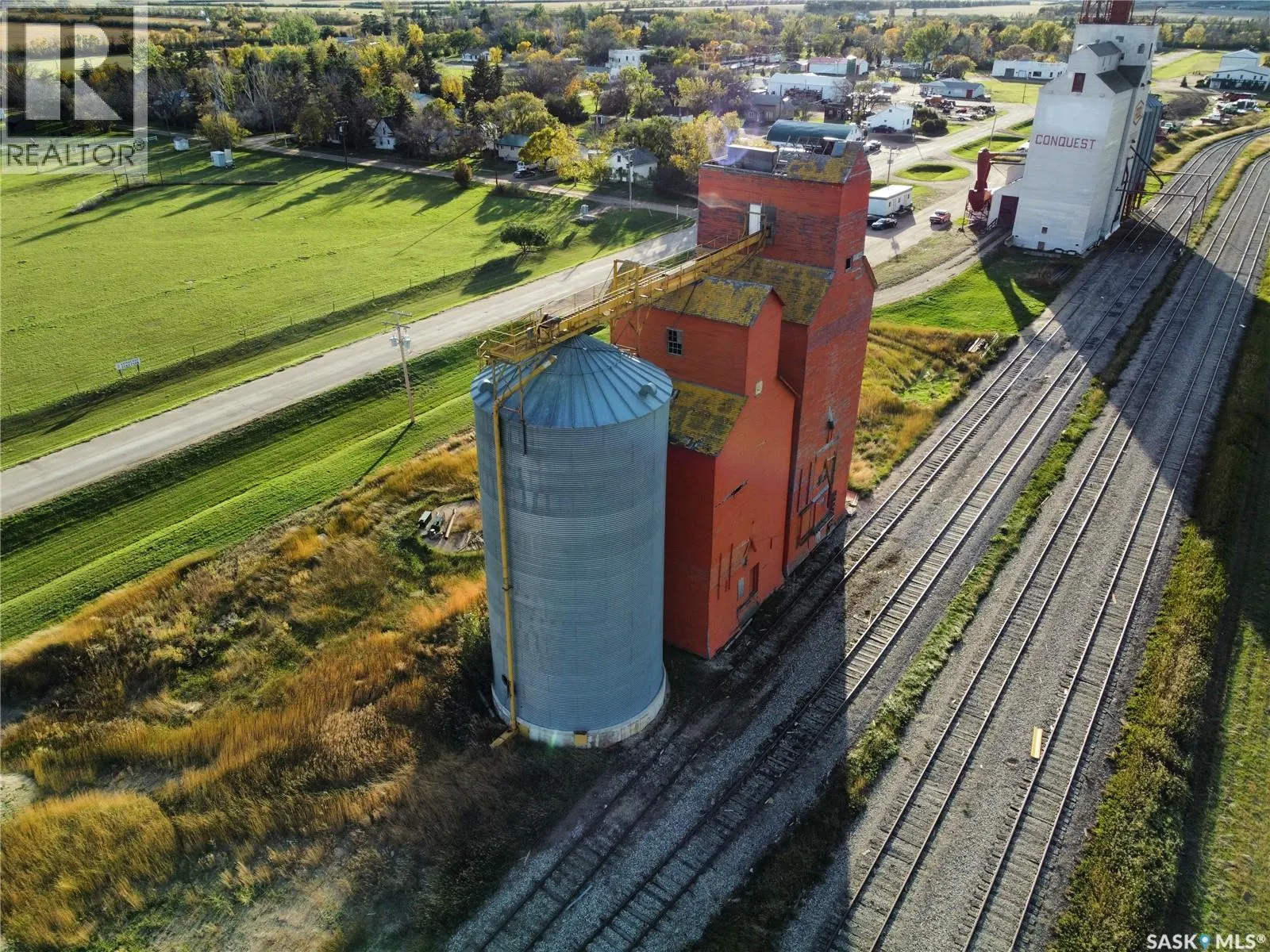 620 Railway AVENUE