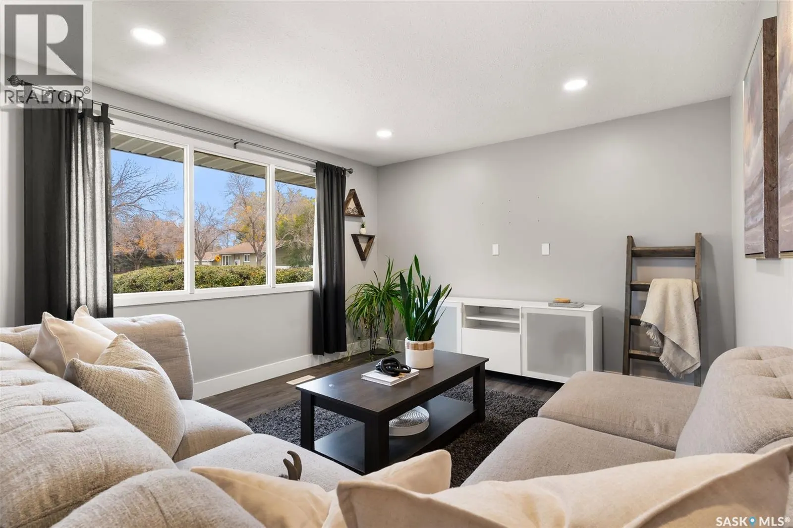 195 Markwell DRIVE